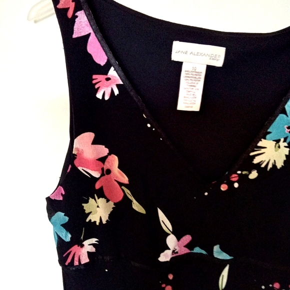 Jane Alexander Floral Midi Dress with Wrap style bodice - Picture 6 of 10